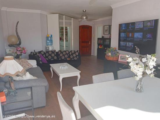 Fantástico apartamento situado en Benalmádena, Puerto Marina. - MALAGA