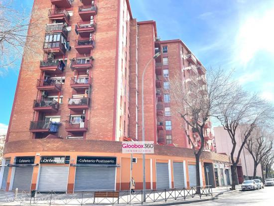 Se Vende piso en  Av. President Macia, Reus  (T ) Baix Camp-. - TARRAGONA