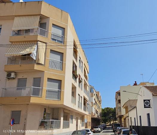  FANTASTICO APARTAMENTO CON GARAJE Y TRASTERO EN GUARDAMAR DEL SEGURA, ALICANTE, COSTA BLANCA SUR - A 