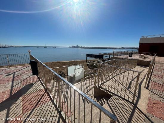 Apartamento en primera línea de playa con vistas al mar y salida directamente a la arena - ALICANTE