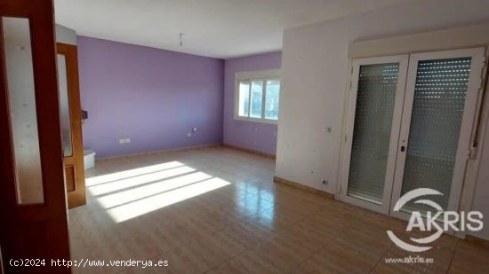 ¡¡VIVIENDA OKUPADA, NO SE PUEDE VISITAR!! CHALET PAREADO EN UGENA