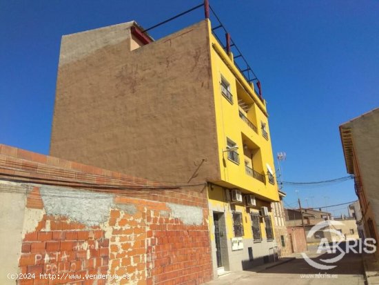 VIVIENDA EN ALAMEDA DE LA SAGRA PARA REFORMAR