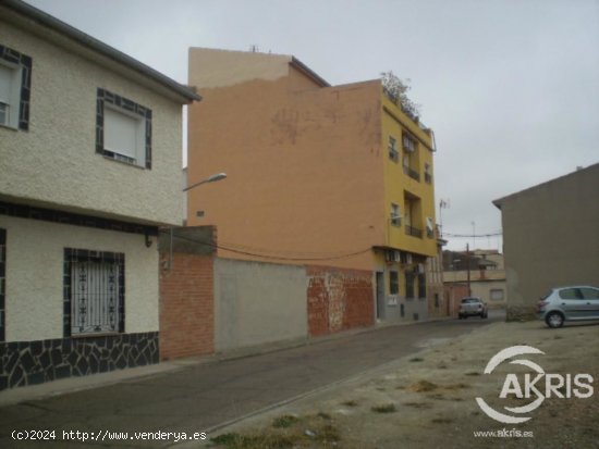 VIVIENDA EN ALAMEDA DE LA SAGRA PARA REFORMAR