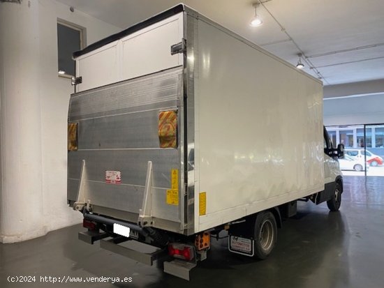 Iveco Daily Chasis Cabina 35C16 3750 160cv PLATAFORMA ELEVADORA - GARANTIA MECANICA - Barcelona