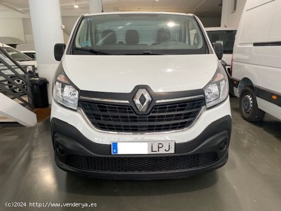 Renault Trafic Furgón 29 L2H1 dCi 120cv - GARANTIA MECANICA - Barcelona