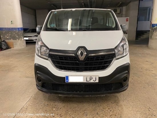 Renault Trafic Furgón 29 L2H1 dCi 120cv - GARANTIA MECANICA - Barcelona