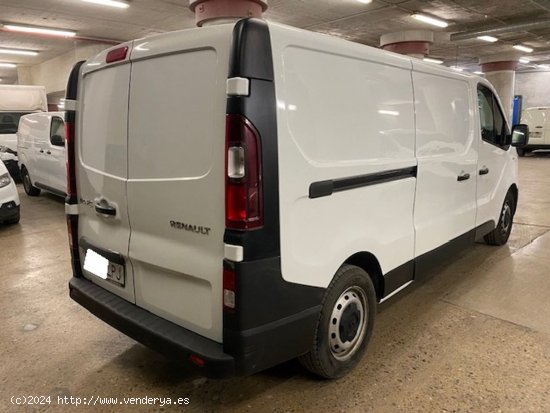 Renault Trafic Furgón 29 L2H1 dCi 120cv - GARANTIA MECANICA - Barcelona