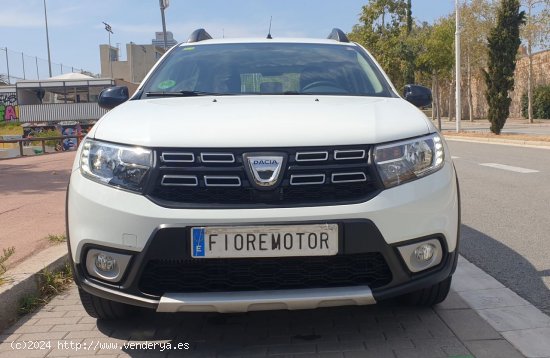 Dacia Sandero Stepway  ESSENTIAL TCE 90CV 5P - Barcelona