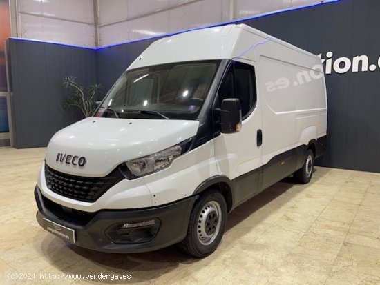 Iveco Daily 2.3 TD 35S 16 V 3520L/H2 12 M3 - Lugo