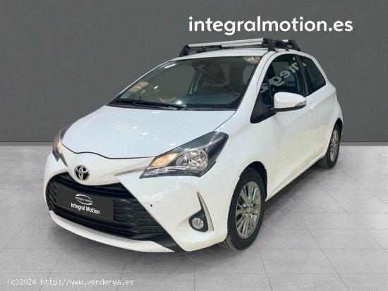 Toyota Yaris MY-20 72CV - Sada