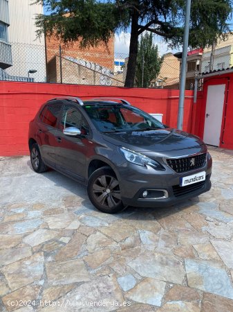 Peugeot 2008 Style 1.2L PureTech 60KW (82CV) - Sabadell