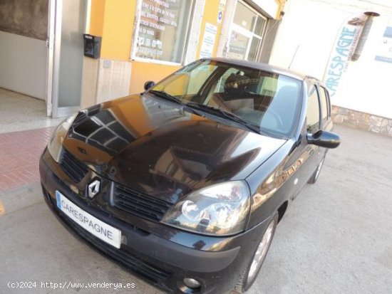 RENAULT Clio en venta en AlcarrÃ s (Lleida) - AlcarrÃ s