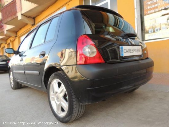 RENAULT Clio en venta en AlcarrÃ s (Lleida) - AlcarrÃ s