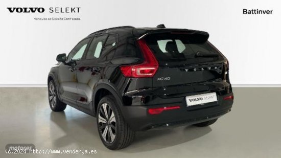 Volvo XC40 XC40 Recharge Core, Electrico Puro, Electrico de 2023 con 10.000 Km por 38.900 EUR. en Ma