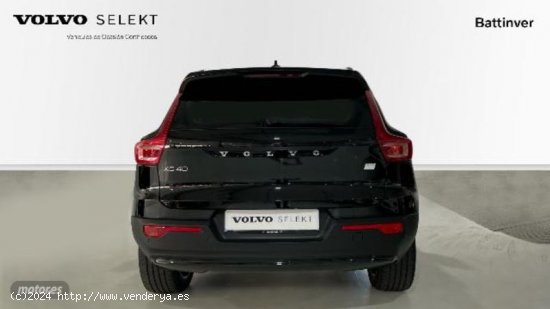 Volvo XC40 XC40 Recharge Core, Electrico Puro, Electrico de 2023 con 10.000 Km por 38.900 EUR. en Ma