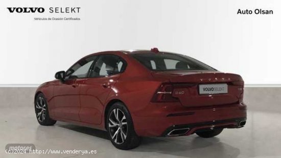 Volvo S60 T5 R-Design Automatico de 2021 con 14.702 Km por 47.990 EUR. en Burgos