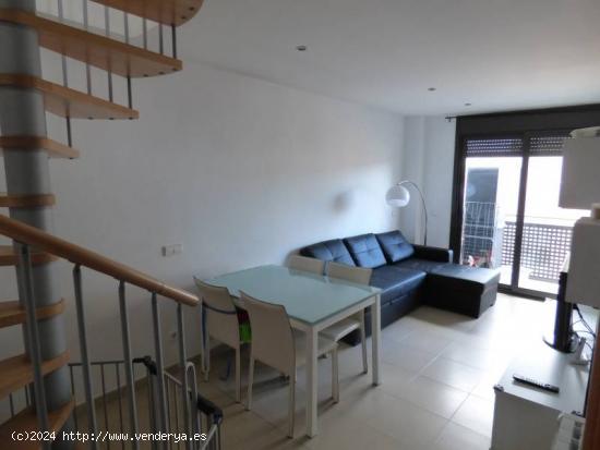 Magnifico duplex en Igualada zona fatima de 3 dormitorios, terraza, trasteros. - BARCELONA