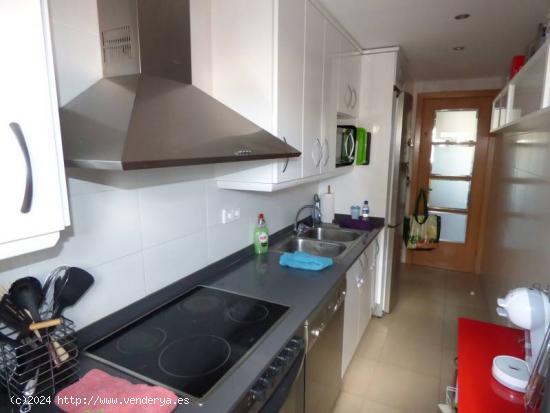 Magnifico duplex en Igualada zona fatima de 3 dormitorios, terraza, trasteros. - BARCELONA