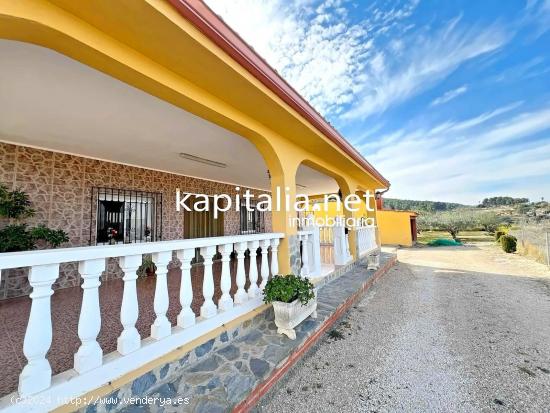  Chalet a la venta en Ontinyent - VALENCIA 