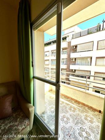 CÉNTRICO APARTAMENTO DE 3 DORMITORIOS - ALICANTE