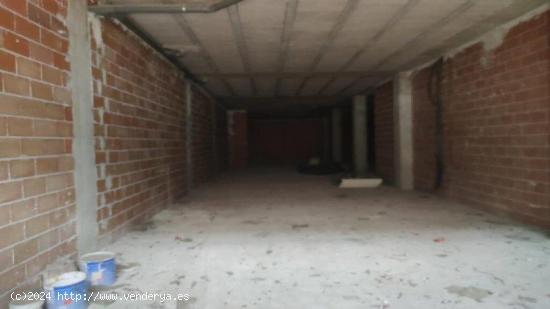 LOCAL COMERCIAL EN VENTA EN EL RANERO (MURCIA) - MURCIA