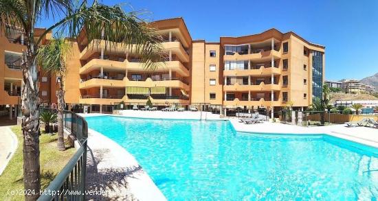  *** PLANTA BAJA CON 71M2 EXTERIORES ENTRE TERRAZA Y JARDIN PROPIO !!! - MALAGA 