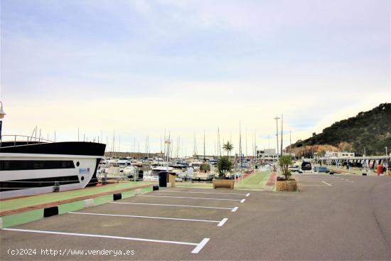 AMARRE EN EL PUERTO DEPORTIVO DE OROPESA DEL MAR - CASTELLON