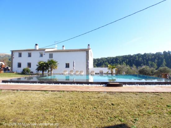 CASA DE ALQUILER EN MANRESA DENTRO DE UN COMPLEJO DE LUJO CON PISCINA, SAUNA... - BARCELONA