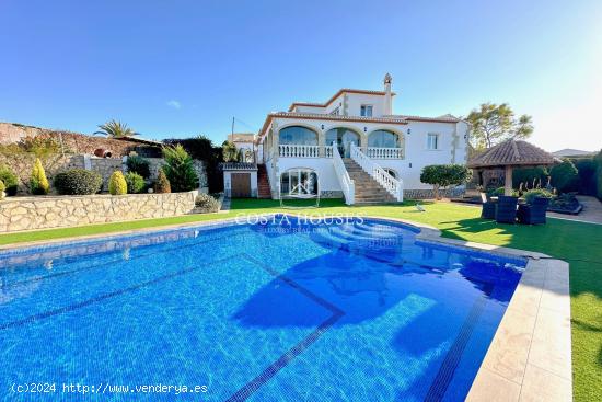 #1 Venta VILLAS CON ENCANTO CERCA DEL MAR en Javea [amp ] Costa Blanca España - ALICANTE