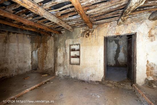 Casa en Bubión para reformar - GRANADA