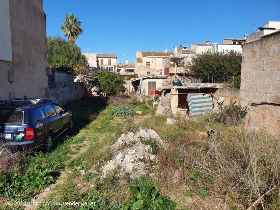 Solar urbano en Ses salines - BALEARES