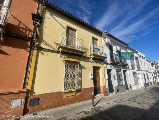  Casa en venta en el centro de Pilas - SEVILLA 