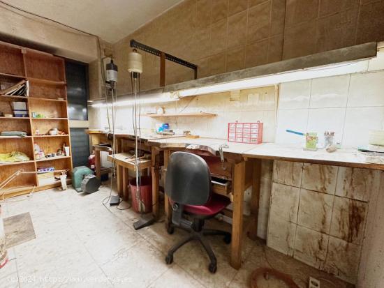 PRÁCTICO LOCAL CON FACHADA PROPIA, URBANO EN CALLE MONTERO IDEAL PARA NEGOCIO O VIVIENDA - CORDOBA