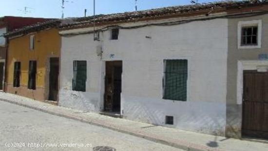 Casa en Venta con Descuento del 12% en C/ Hospital, Nava del Rey - VALLADOLID