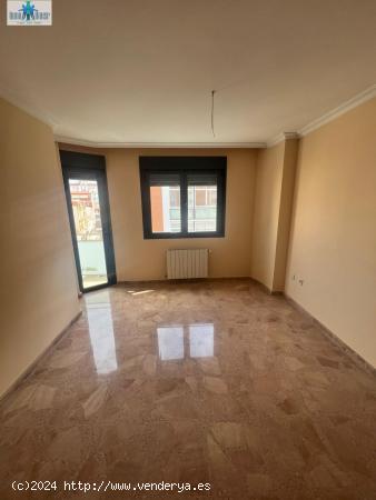 SE VENDE APARTAMENTO - NUEVO --- ZONA SAN PABLO - ALBACETE