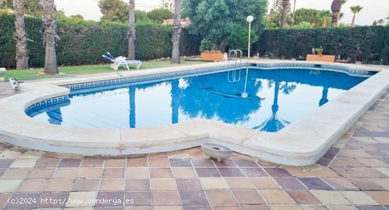 Se Vende en Torrellano - ALICANTE