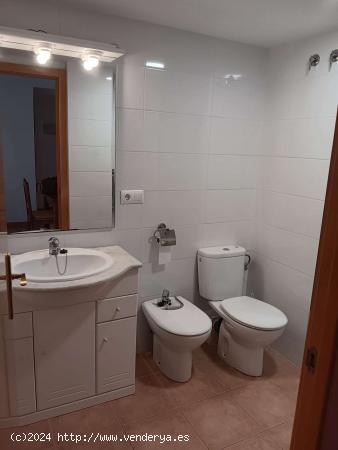  Apartamento entero de 1 dormitorio en València - VALENCIA 