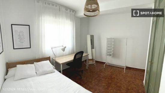 Habitación en piso compartido en Cartagena - MURCIA