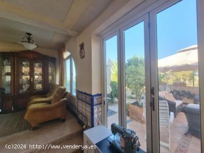 Precioso Villa en venta en villamartin 4 dormitorios 4 baños - ALICANTE