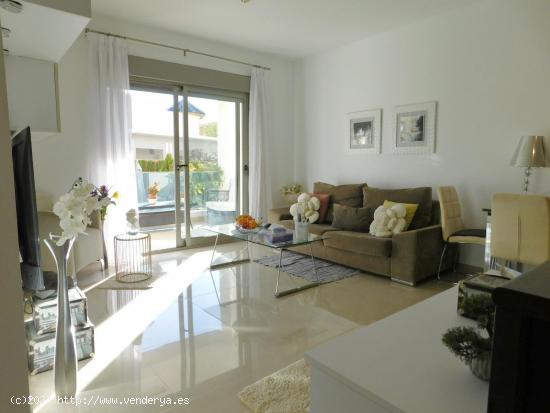 Elegante Planta baja en venta en Ciudad quesada 2 dormirotios 2 baños - ALICANTE