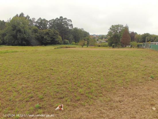 PARCELA EN VENTA EN BERGONDO - A CORUÑA