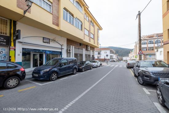 ¡SE VENDE LOCAL EN CENES DE LA VEGA GRANADA - GRANADA