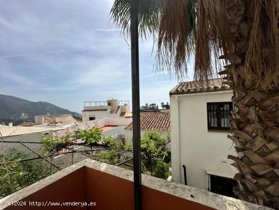 GRAN CASA ADOSADA EN MIJAS PUEBLO - 5 dormitorios, 2 baños - TERRAZA - MALAGA