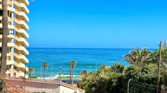 ESPECTACULAR CASA CHALET INDEPENDIENTE CON VISTAS AL MAR!! - MALAGA