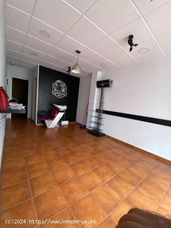 ESTUPENDO OPORTUNIDAD: LOCAL COMERCIAL ARROYO DE LA MIEL - MALAGA