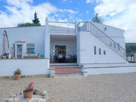 Chalet en venta en Onteniente - VALENCIA