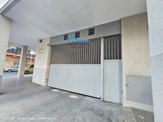  Garaje con trastero y altillo a la venta en  Plaza del Infante, Benidorm - ALICANTE 