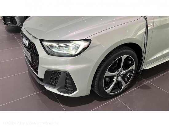 Se Vende AUDI A1 Sportback Adrenalin 30 TFSI 85kW S tron