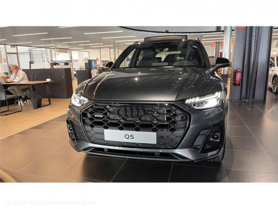 Se Vende AUDI Q5 Black line 40 TDI 150kW quattro-ultra