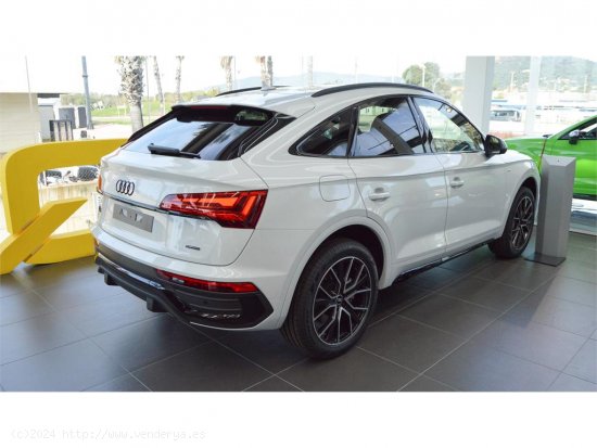 Se Vende AUDI Q5 SPORTBACK Black line 40 TDI 150kW quattro-ultra